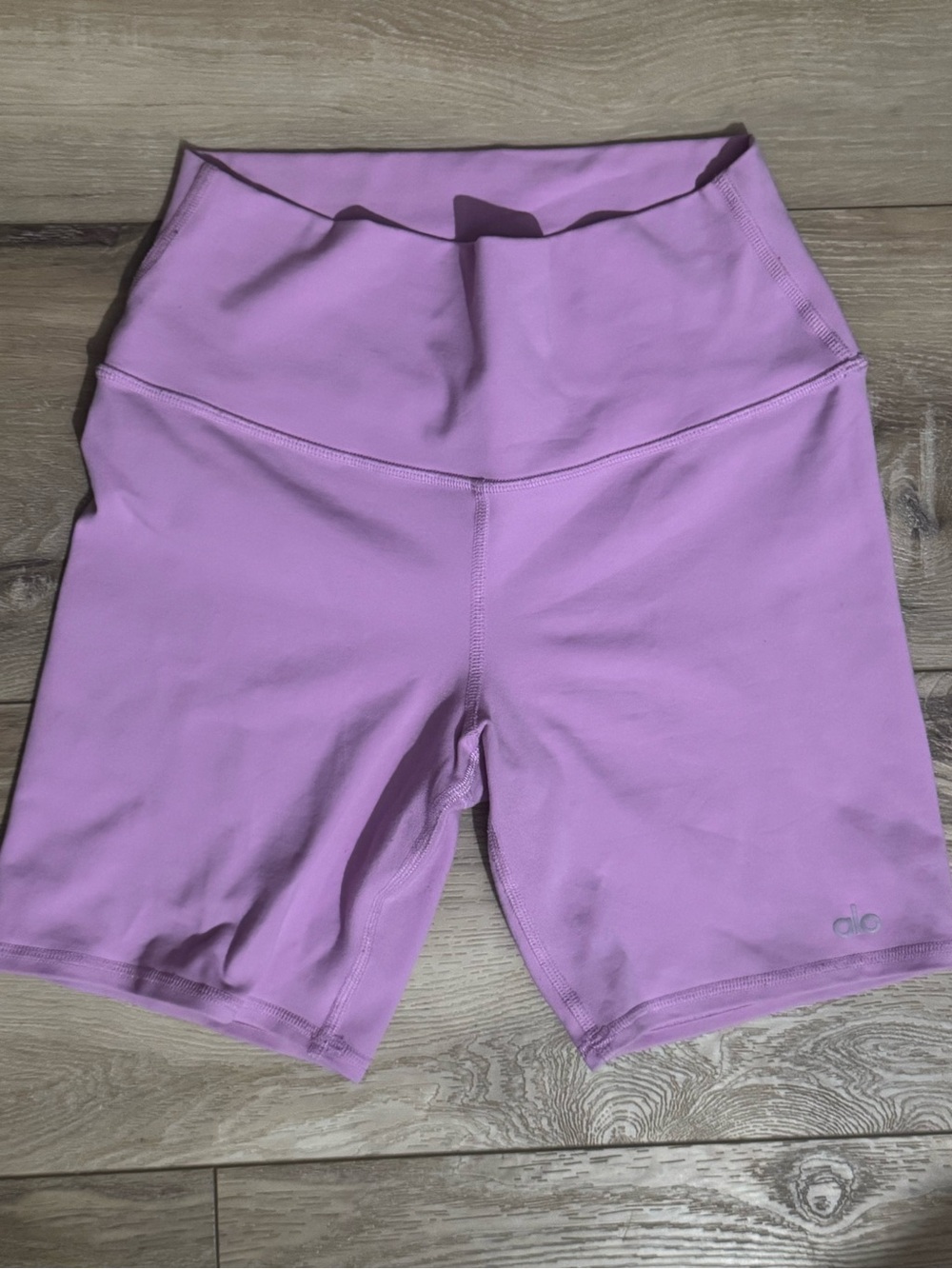 ALO Yoga Women’s High-Rise Bike Shorts - Lavender